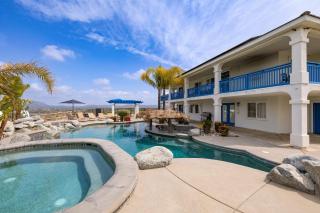 Le Grand Bleu by AvantStay Luxury Hilltop Estate - Temecula - 0