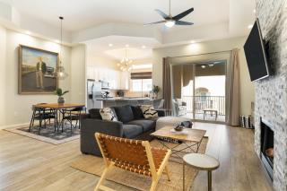 Eucalyptus by AvantStay Stunning Scottsdale Home w Communal Pool Hot Tub - Scottsdale - 6