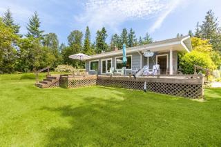 Comfy Coastal Cottage by AvantStay Mountain View - Freeland - 0