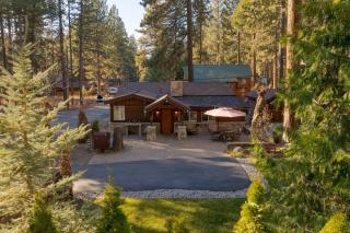 Lake Star by AvantStay Hot Tub Walk to Beach - 7