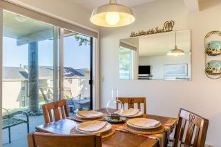 Mutiny Bay Condo by AvantStay Walk to the Beach - Freeland - 1