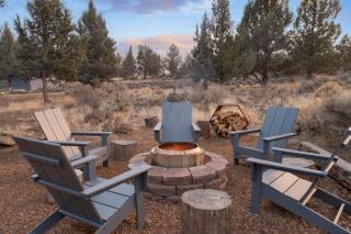 The Gem Estate by AvantStay Modern Farmhouse w Lavender Fields Hot Tub - Sisters - 5