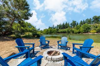 Totally Beachin Getaway by AvantStay Waterfront - Coupeville - 9