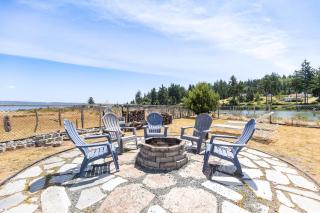 Sisters by the Sound by AvantStay Beach Access - Coupeville - 7