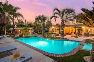 Villa Verdot by AvantStay Spectacular 6 BR Estate w Pool Hot Tub Tennis B-ball Courts - Sage - 9