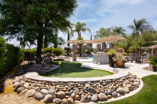 Villa Verdot by AvantStay Spectacular 6 BR Estate w Pool Hot Tub Tennis B-ball Courts - Sage - 3