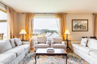 Maxwelton Farm Guest House by AvantStay A Views - Clinton - 1
