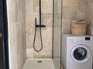 Spacieux T2, dernier étage, confort moderne, Wi-Fi, Balaruc-les-Bains - FR-1-553-276 - Balaruc-les-Bains - 1