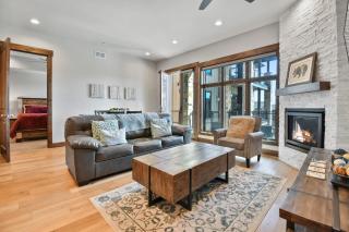 Alpine Abode by AvantStay 5min Walk To Lift Base - Park City - 6
