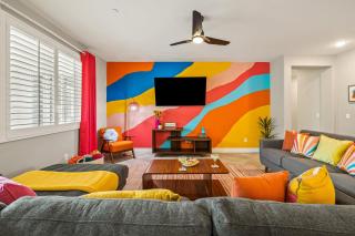 Kaleidoscope by AvantStay Colorful Escape Pool - Indio - 0