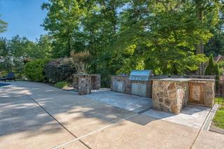 Lake Escape by AvantStay Lakefront Private Dock - Mooresville - 1