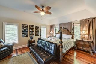 Family Lake House Retreat by AvantStay Sleeps 28 - Mooresville - 7