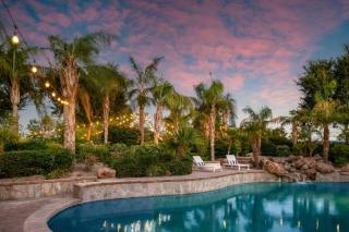 Villa Verbena by AvantStay Expansive Estate w B-ball Court PoolSpa Entertainers Yard - Bermuda Dunes - 5