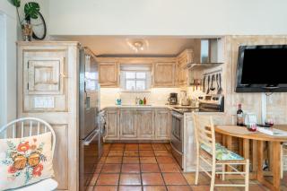 Casita de Catherine by AvantStay 1 Block to Duval St w Hot Tub - Key West - 1