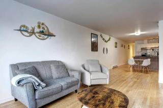 Charming unit with Balcony - Montreal - 8