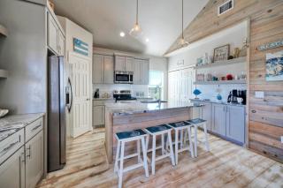 Priv Pool Walk to Marina Eateries 3 Mins to Beach Marlin Azul by AvantStay - Port Aransas - 7