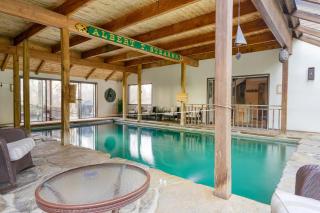 Wellspring by AvantStay Indoor Pool Views - Richmond - 9