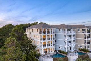 Egret by AvantStay 10 BR Ocean Estate Infinity Pool w Views Walk to Beach - Hilton Head Island - 0