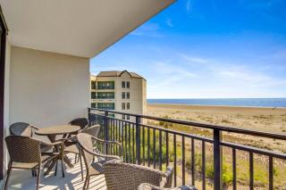 428 D Shipwatch by AvantStay Ocean View w Community Pool Access - Isle of Palms - 3