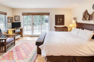 Blue Mesa Lodge 23C by AvantStay Functional Ski InSki Out Studio w Balcony in Great Location - 7