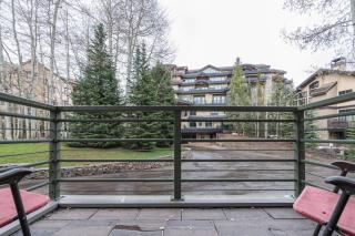 Blue Mesa Lodge 23C by AvantStay Functional Ski InSki Out Studio w Balcony in Great Location - 9