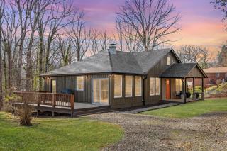 Sage Lodge by AvantStay 15 Min to Downtown Deck - Asheville - 0