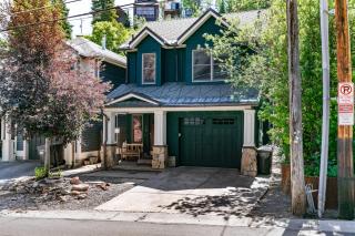 Red Hawk by AvantStay Charming Cabin w Theatre Spa 5mins to Deer Valley Mtn - Park City - 0