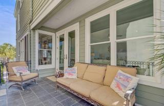 109 Grand Pavilion by AvantStay Beachfront Views - Isle of Palms - 8