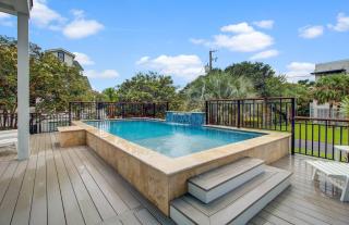 4 36th Avenue by AvantStay Chefs Kitchen Rooftop Pool - Isle of Palms - 0