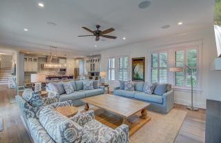4 36th Avenue by AvantStay Chefs Kitchen Rooftop Pool - Isle of Palms - 4