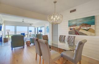 4407 Ocean Club by AvantStay Ocean Views w Community Pool Access - JanFeb Monthly Options Avail - Isle of Palms - 2