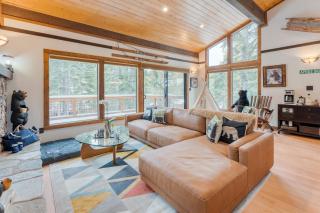 Dakine Haus by AvantStay 4 Min to Northstar Game Room Projector - Truckee - 1
