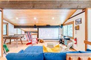 Dakine Haus by AvantStay 4 Min to Northstar Game Room Projector - Truckee - 7