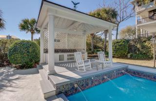 3001 Palm Boulevard by AvantStay Across From Beach Ocean Views - Isle of Palms - 6