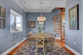 502 Ocean Blvd by AvantStay Beachfront w Pool Ocean Views - Mount Pleasant - 1