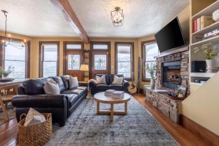 Steps to Ski Gondola Restored Victorian Home w Hot Tub Raddon by AvantStay - Park City - 9