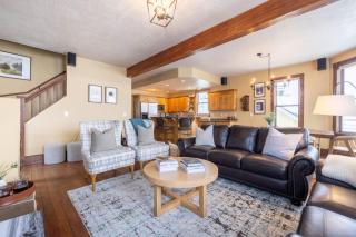 Steps to Ski Gondola Restored Victorian Home w Hot Tub Raddon by AvantStay - Park City - 5