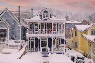 Steps to Ski Gondola Restored Victorian Home w Hot Tub Raddon by AvantStay - Park City - 0