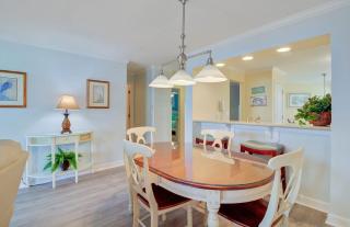311 Summerhouse by AvantStay Beach Views Access to Community Pool - Isle of Palms - 6