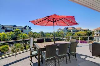 4 46th Avenue by AvantStay Pool Views Deck - Isle of Palms - 7