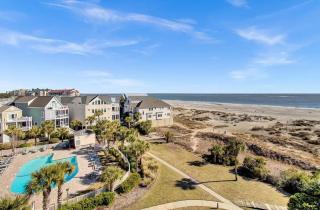 504 Summerhouse by AvantStay Ocean Front Condo w Community Pool Access - Isle of Palms - 7