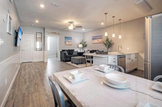 Island Paradise by AvantStay Pool Island Views - Port Aransas - 3