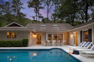 Wisteria by AvantStay Bright Spacious Home w Pool Entertainers Patio - Hilton Head Island - 0