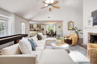 Wisteria by AvantStay Bright Spacious Home w Pool Entertainers Patio - Hilton Head Island - 7
