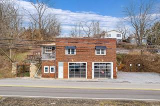 Riverside Trade Retreat AvantStay Industrial-Chic Near Downtown Asheville - Asheville - 9