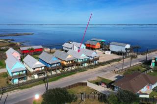 Balcony w Bay View Shared Pool Boat Dock Fat Flounder by AvantStay - Padre Island - 6
