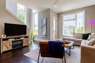 Doralee by AvantStay 8 Minute Drive to Broadway Dolly Parton Themed - Nashville - 1