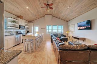 6BDR Bay Haven w Shared Waterfront Pool Boat Dock Keeper Trout by AvantStay - Padre Island - 5