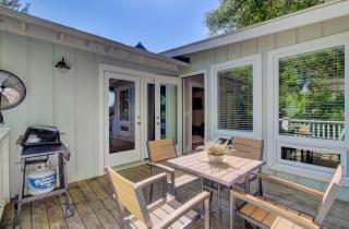 10 Sandcrab Court by AvantStay Beautiful Home w Deck Walk to the Beach - Isle of Palms - 7