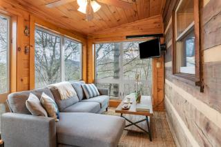 Twilight Ridge by AvantStay Mountain Mansion 20min to Pigeon Forge - Sevierville - 8
